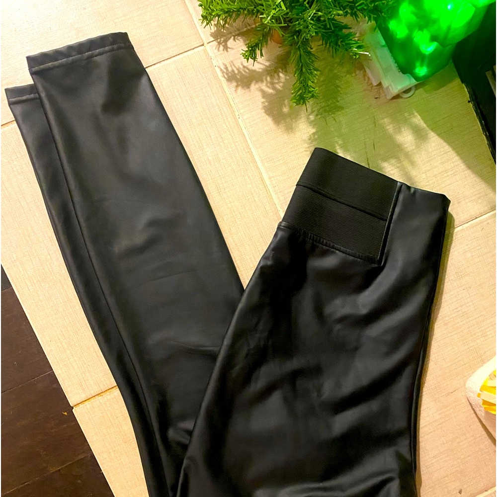 Faux leather leggings